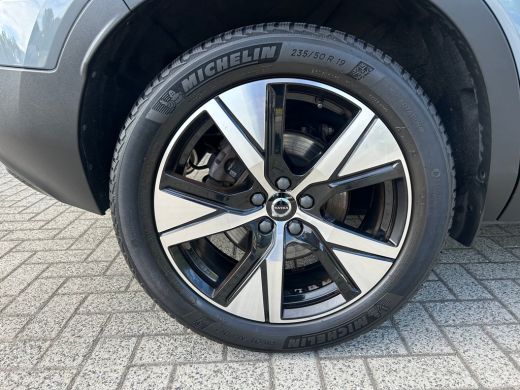 Volvo  XC40 1.5 T5 Recharge R-Design | Panoramadak | Trekhaak | Harman/Kardon | Camera | ActivLease financial lease