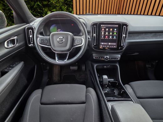 Volvo  XC40 Single Motor Essential 69 kWh | Camera | CarPlay | Draadloze lader | Google Navigatie ActivLease financial lease