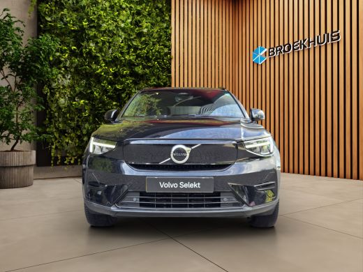 Volvo  XC40 Single Motor Essential 69 kWh | Camera | CarPlay | Draadloze lader | Google Navigatie ActivLease financial lease