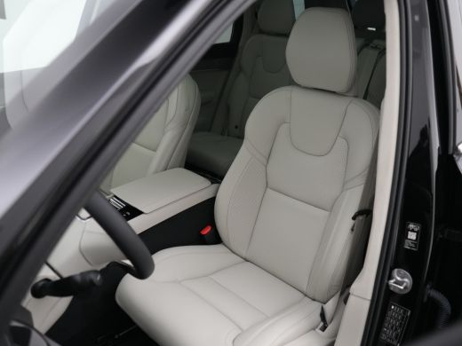 Volvo  XC90 T8 Ultra Executive Edition | Luchtvering | Bowers & Wilkins | Nappa | Head-Up | 360&deg; Camera | 22"... ActivLease financial lease