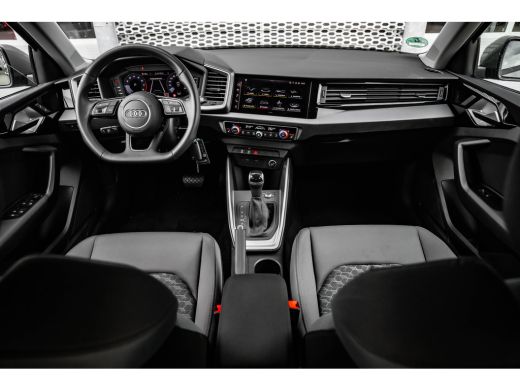 Audi A1 Sportback Sportback 25 TFSI S edition | Stoelverwarming | LED | Adapt. Cruise ActivLease financial lease