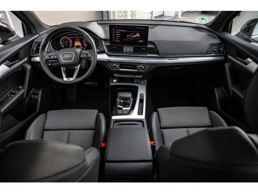 Audi Q5 Sportback 50 TFSI e S edition Competition | Panoramadak | 360 camera | Trekhaak | Panoramadak | H... ActivLease financial lease