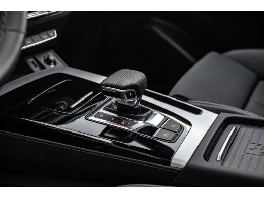 Audi Q5 Sportback 50 TFSI e S edition Competition | Panoramadak | 360 camera | Trekhaak | Panoramadak | H... ActivLease financial lease