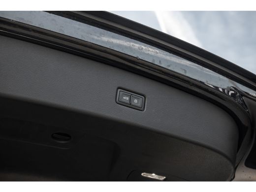 Audi Q5 Sportback 50 TFSI e S edition Competition | Panoramadak | 360 camera | Trekhaak | Panoramadak | H... ActivLease financial lease