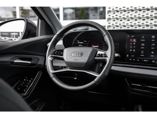 Audi Q6 e-tron Quattro 388pk | Panoramadak | Trekhaak | Stoelverwarming Voor + Achter | Stuurwielverwarming | | ... ActivLease financial lease