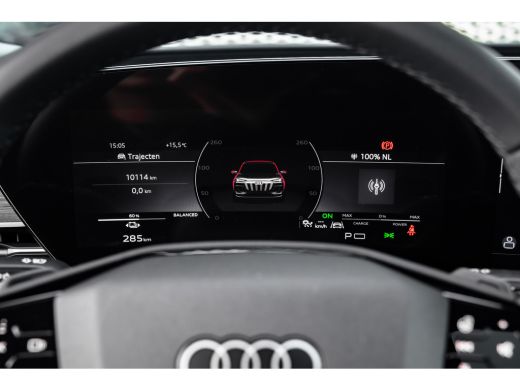 Audi Q6 e-tron Quattro 388pk | Panoramadak | Trekhaak | Stoelverwarming Voor + Achter | Stuurwielverwarming | | ... ActivLease financial lease