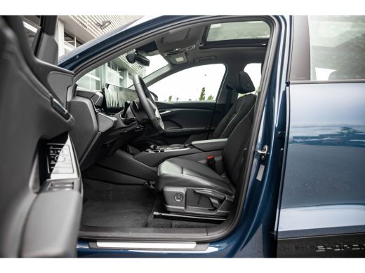 Audi Q6 e-tron Quattro 388pk | Panoramadak | Trekhaak | Stoelverwarming Voor + Achter | Stuurwielverwarming | | ... ActivLease financial lease