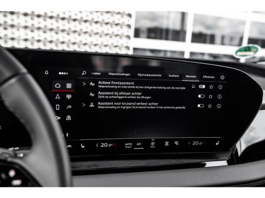 Audi Q6 e-tron Quattro 388pk | Panoramadak | Trekhaak | Stoelverwarming Voor + Achter | Stuurwielverwarming | | ... ActivLease financial lease