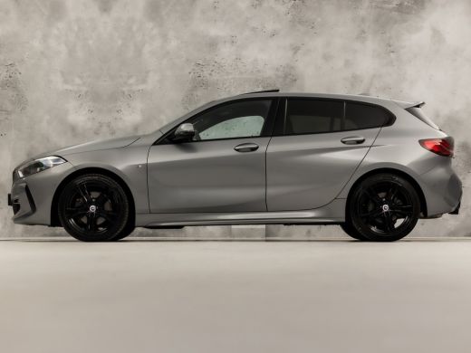BMW 1 Serie 118i M Sport Automaat (PANORAMADAK, M PAKKET, APPLE CARPLAY, GROOT NAVI, CAMERA, SPORTSTOELEN, SP... ActivLease financial lease