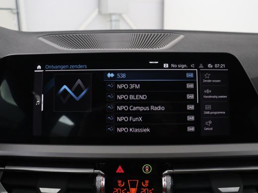 BMW 3 Serie Touring 320e Business Edition Plus | SOH 90% | Leder | Stoelverwarming | Carplay | Cruise control... ActivLease financial lease