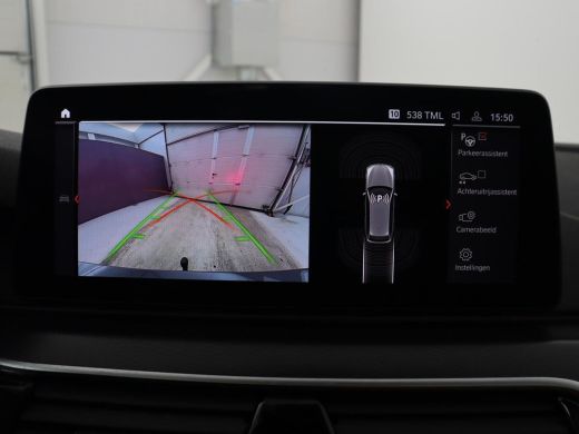 BMW 5 Serie Touring 520i Business Edition Plus | Panoramadak | Leder | Elektrische stoelen | Stoelverwarming ... ActivLease financial lease