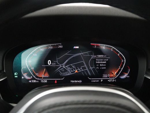 BMW 5 Serie Touring 520i Business Edition Plus | Panoramadak | Leder | Elektrische stoelen | Stoelverwarming ... ActivLease financial lease