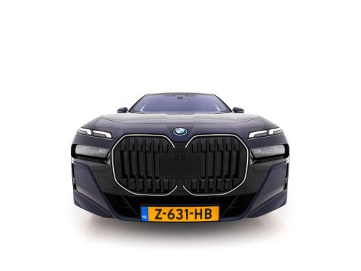 BMW i7 xDrive60 106 kWh M-Sportpack [3-Fase-11kW] {SoH-98%} (INCL.BTW) *PANO | HEAD-UP | LUXURY-LEATHER ... ActivLease financial lease