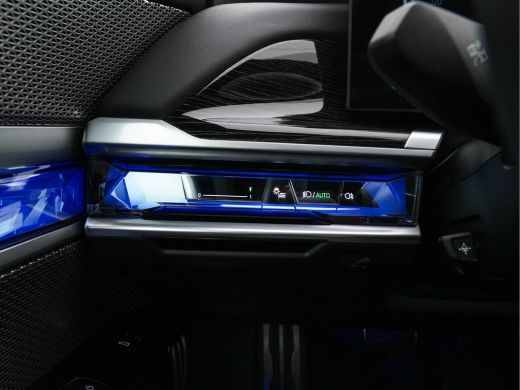 BMW i7 xDrive60 106 kWh M-Sportpack [3-Fase-11kW] {SoH-98%} (INCL.BTW) *PANO | HEAD-UP | LUXURY-LEATHER ... ActivLease financial lease