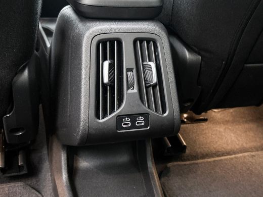 BMW X1 xDrive25e Plug-In Hybrid PANORAMADAK | EL. BED. STOEL | MASSAGE | AD-LED ActivLease financial lease