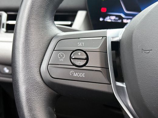 BMW X1 xDrive25e Plug-In Hybrid PANORAMADAK | EL. BED. STOEL | MASSAGE | AD-LED ActivLease financial lease
