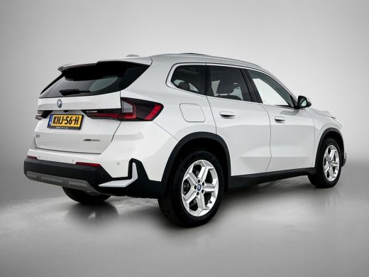 BMW X1 xDrive25e Plug-In Hybrid PANORAMADAK | EL. BED. STOEL | MASSAGE | AD-LED ActivLease financial lease