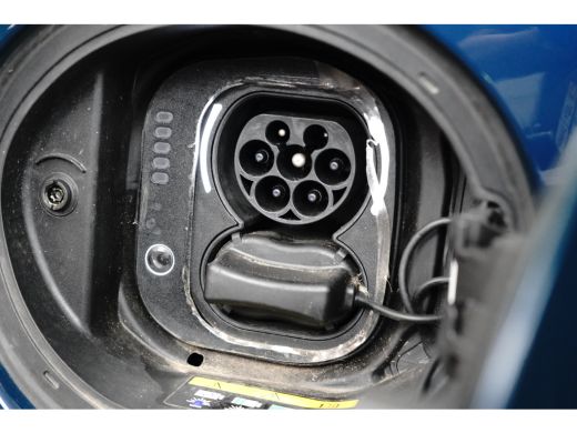 Fiat 500 Icon 42 kWh | Camera | Stoelverwarming | Dode Hoek Detectie | DAB | ActivLease financial lease