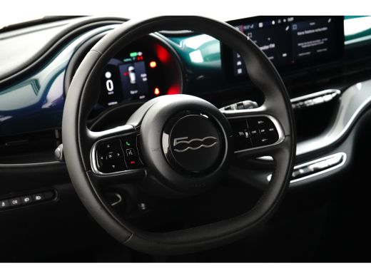 Fiat 500 Icon 42 kWh | Camera | Stoelverwarming | Dode Hoek Detectie | DAB | ActivLease financial lease