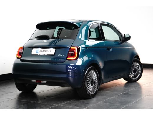 Fiat 500 Icon 42 kWh | Camera | Stoelverwarming | Dode Hoek Detectie | DAB | ActivLease financial lease