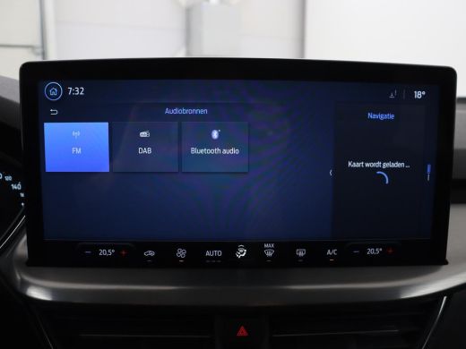 Ford Focus | Cruise control | Lane assist | Navigatie | Carplay | Park assist | Climate control ActivLease financial lease