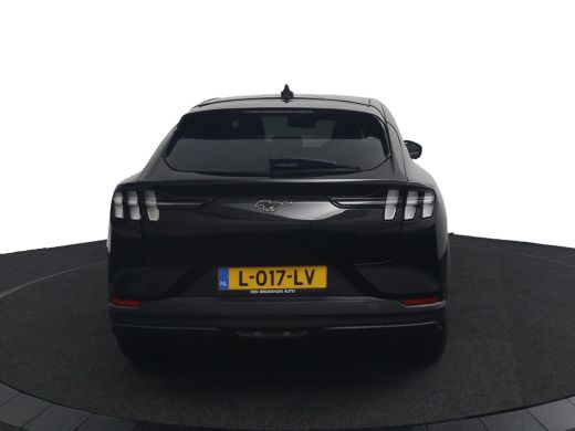 Ford Mustang Mach-E Mach-E RWD 75 kWh | B&O Audio | Panoramadak | Elektr. verstelbare stoelen & achterklep | Stoel/st... ActivLease financial lease