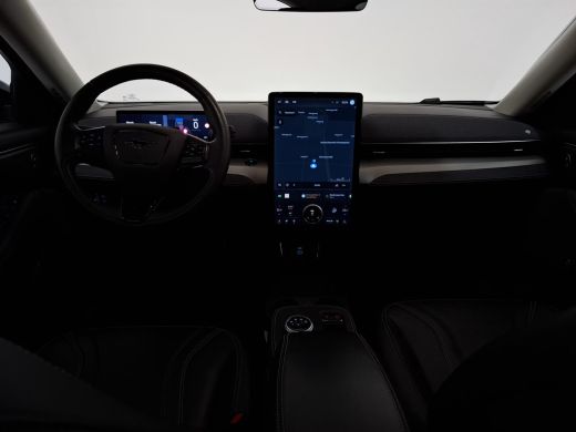 Ford Mustang Mach-E Mach-E RWD 75 kWh | B&O Audio | Panoramadak | Elektr. verstelbare stoelen & achterklep | Stoel/st... ActivLease financial lease