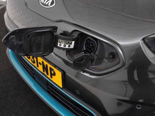 Kia e-Niro Pano| Clima | Half Leder | SOH 94.9% Pano| Clima | Half Leder | SOH 94.9% | Navi | Camera | Stoel... ActivLease financial lease