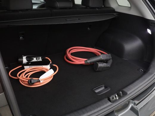 Kia e-Niro Pano| Clima | Half Leder | SOH 94.9% Pano| Clima | Half Leder | SOH 94.9% | Navi | Camera | Stoel... ActivLease financial lease