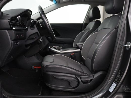 Kia e-Niro Pano| Clima | Half Leder | SOH 94.9% Pano| Clima | Half Leder | SOH 94.9% | Navi | Camera | Stoel... ActivLease financial lease