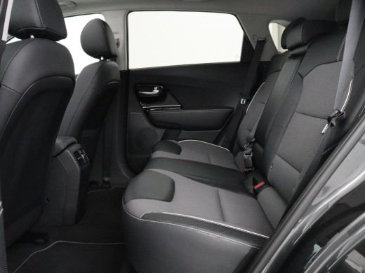 Kia e-Niro Pano| Clima | Half Leder | SOH 94.9% Pano| Clima | Half Leder | SOH 94.9% | Navi | Camera | Stoel... ActivLease financial lease