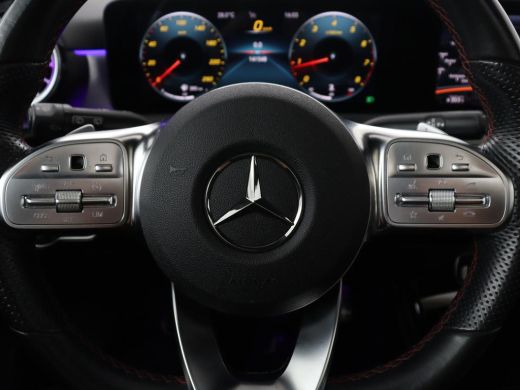 Mercedes-Benz A-Klasse 200 AMG Business Solution Aut. | Pano | LED | Half sfeerverlichting | Sfeerverlichting | Elec. St... ActivLease financial lease