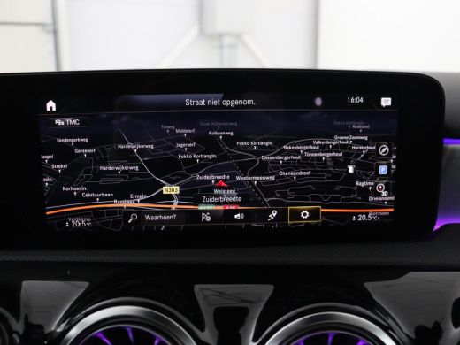 Mercedes-Benz A-Klasse 200 AMG Business Solution Aut. | Pano | LED | Half sfeerverlichting | Sfeerverlichting | Elec. St... ActivLease financial lease
