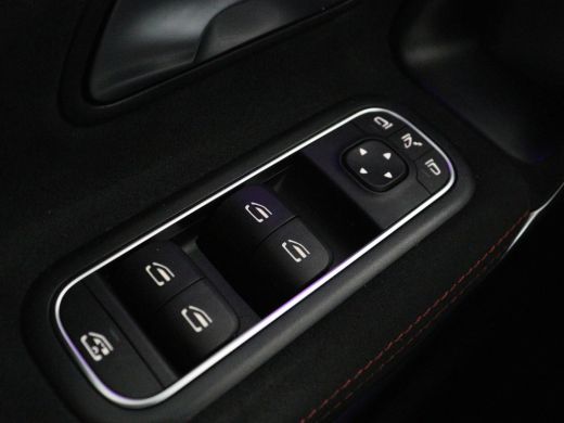 Mercedes-Benz A-Klasse 200 AMG Business Solution Aut. | Pano | LED | Half sfeerverlichting | Sfeerverlichting | Elec. St... ActivLease financial lease
