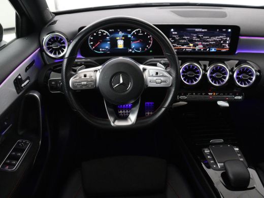 Mercedes-Benz A-Klasse 200 AMG Business Solution Aut. | Pano | LED | Half sfeerverlichting | Sfeerverlichting | Elec. St... ActivLease financial lease
