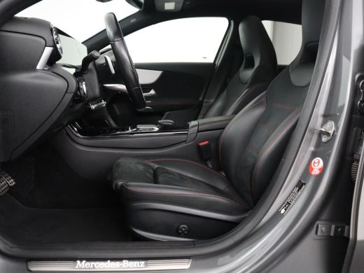 Mercedes-Benz A-Klasse 200 AMG Business Solution Aut. | Pano | LED | Half sfeerverlichting | Sfeerverlichting | Elec. St... ActivLease financial lease