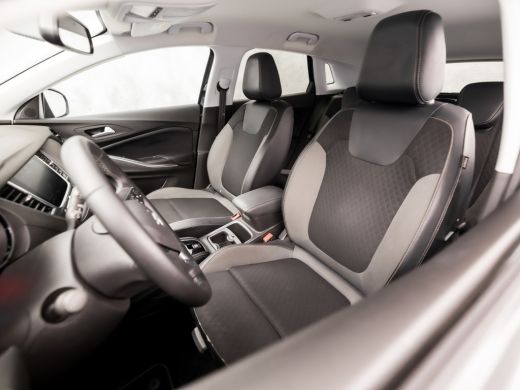 Opel Grandland X 1.2 Turbo Sport (APPLE CARPLAY, GROOT NAVI, CLIMATE, LEDER, CAMERA, SPORTSTOELEN, GETINT GLAS, CR... ActivLease financial lease