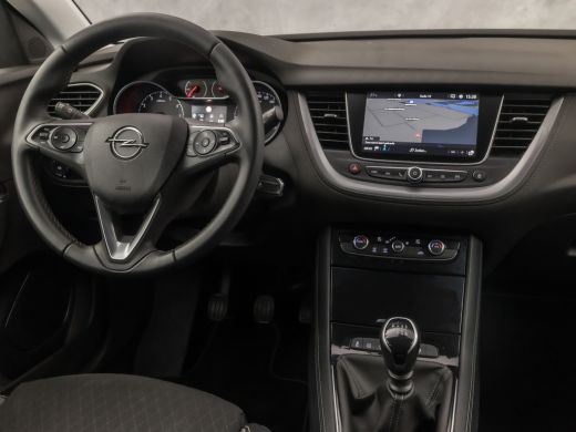 Opel Grandland X 1.2 Turbo Sport (APPLE CARPLAY, GROOT NAVI, CLIMATE, LEDER, CAMERA, SPORTSTOELEN, GETINT GLAS, CR... ActivLease financial lease