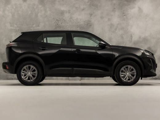 Peugeot 2008 1.2 PureTech Sport 131Pk Automaat (APPLE CARPLAY, 1e EIGENAAR, GROOT NAVI, PARKEERSENSOREN, SPORT... ActivLease financial lease