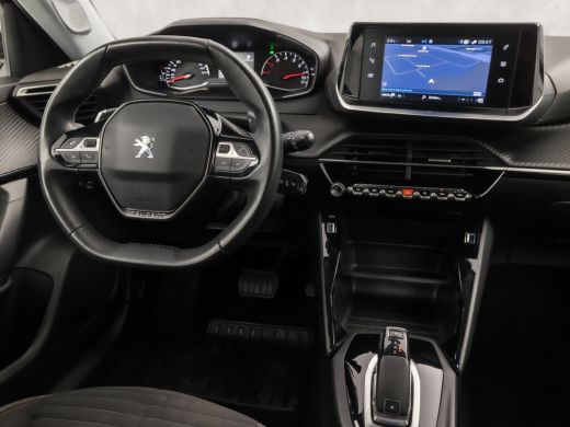 Peugeot 2008 1.2 PureTech Sport 131Pk Automaat (APPLE CARPLAY, 1e EIGENAAR, GROOT NAVI, PARKEERSENSOREN, SPORT... ActivLease financial lease