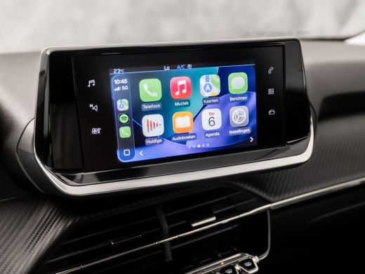 Peugeot 2008 1.2 PureTech Sport 131Pk Automaat (APPLE CARPLAY, 1e EIGENAAR, GROOT NAVI, PARKEERSENSOREN, SPORT... ActivLease financial lease