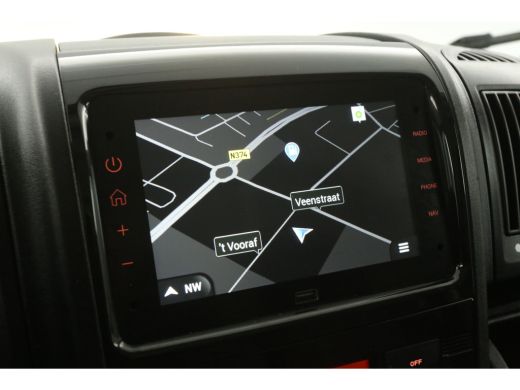 Renault Master Opel Movano 2.2D 140PK L3H2 | Airco | Cruise | Carplay | Trekhaak | 3 Zits | Parkeersens | Imperiaal ActivLease financial lease