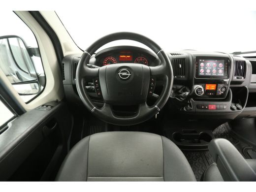 Renault Master Opel Movano 2.2D 140PK L3H2 | Airco | Cruise | Carplay | Trekhaak | 3 Zits | Parkeersens | Imperiaal ActivLease financial lease