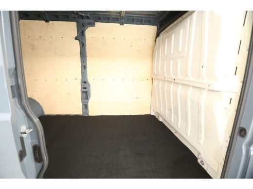 Renault Master Opel Movano 2.2D 140PK L3H2 | Airco | Cruise | Carplay | Trekhaak | 3 Zits | Parkeersens | Imperiaal ActivLease financial lease
