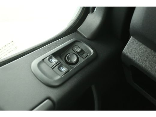 Renault Master Opel Movano 2.3 Turbo L2H2 | Glasresteel | Airco | Camera | Carplay | 3 Zits | Navi | Glasauto ActivLease financial lease