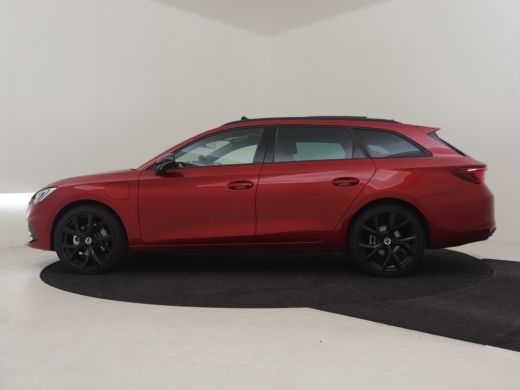 Seat Leon Sportstourer FR Business - eHybrid 204PK | Achteruitrijcamera | Automatisch dimmende binnenspiege... ActivLease financial lease