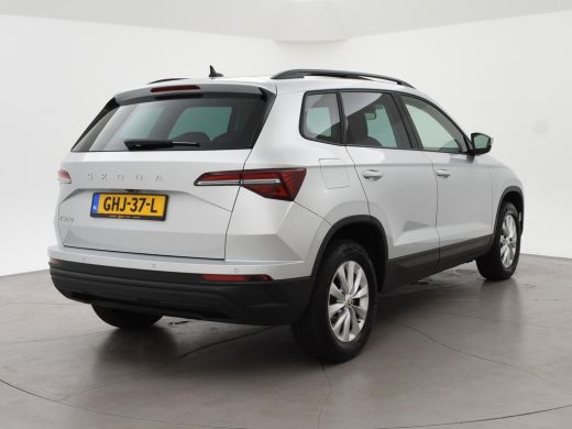 Skoda Karoq 1.5 TSI ACT 150 PK *12.878 KM!* + PANORAMADAK + VIRTUAL COCKPIT | ADAPTIVE CRUISE | CAMERA ActivLease financial lease