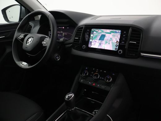 Skoda Karoq 1.5 TSI ACT 150 PK *12.878 KM!* + PANORAMADAK + VIRTUAL COCKPIT | ADAPTIVE CRUISE | CAMERA ActivLease financial lease
