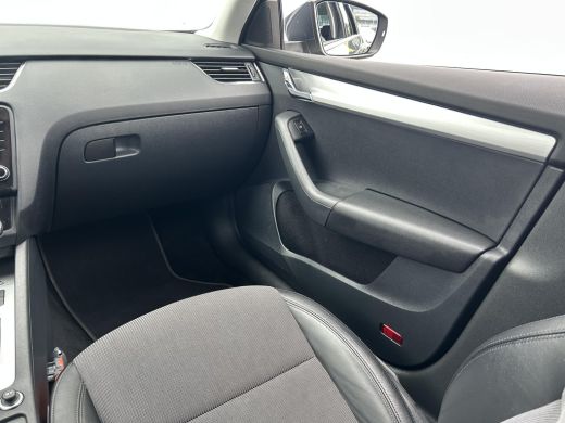 Skoda Octavia Combi 1.0 TSI 115PK Greentech Business Edition NL-AUTO | NAVI | LEDER ActivLease financial lease