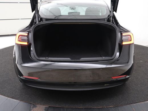 Tesla Model 3 | SOH 88,8% | Panoramadak | Leder | Memory | Stuur/stoel verwarming | Achterbank verwarming | Ada... ActivLease financial lease